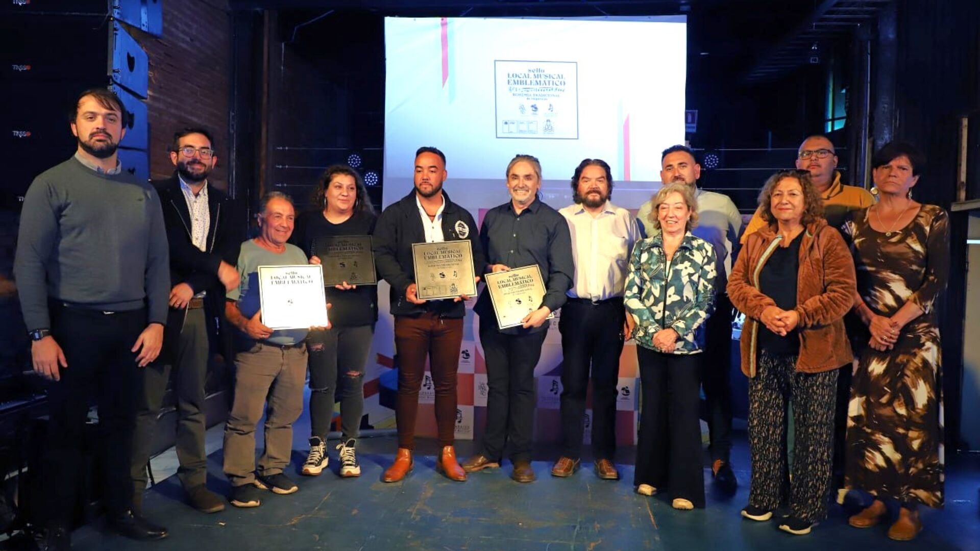 Cinco clásicos de la bohemia de Valparaíso son los primeros en recibir el “Sello Local Musical Emblemático”