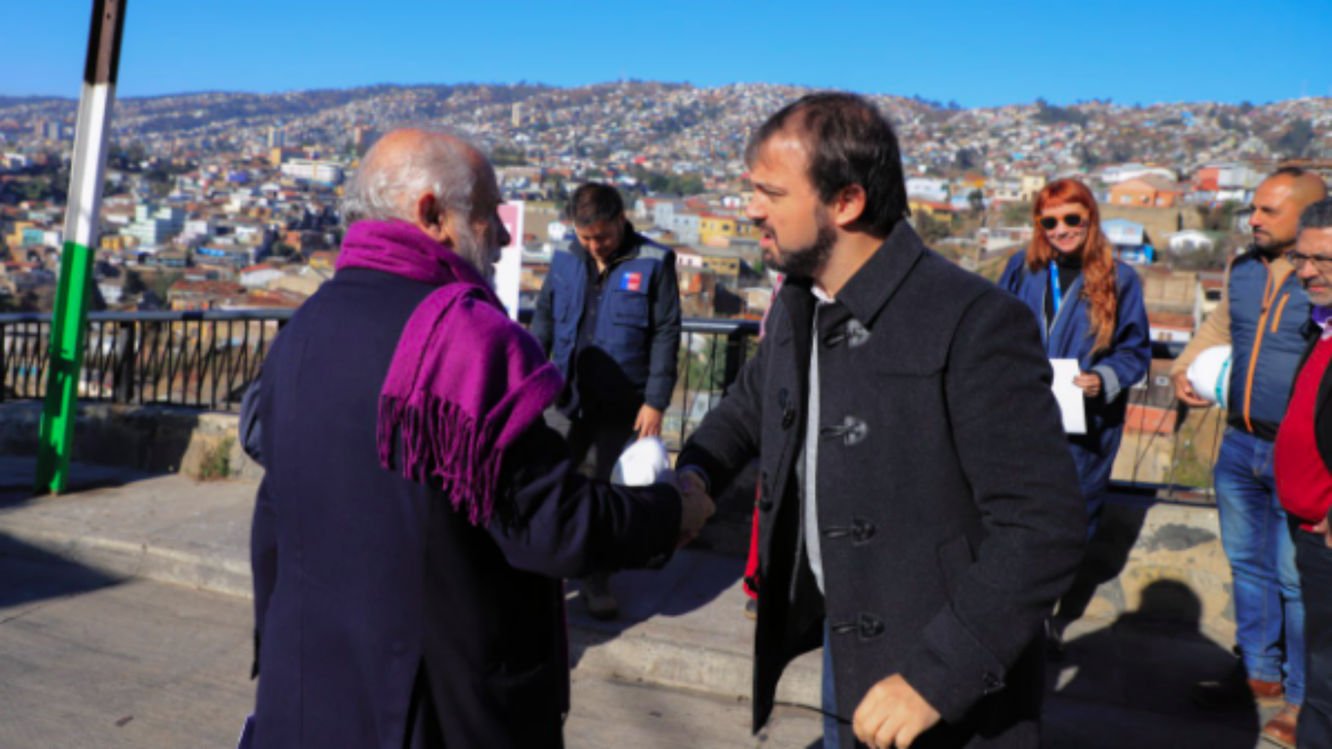 Comienzan las obras de campaña Minvu “Construyendo comunidad sin asbesto” en Cerro Santo Domingo