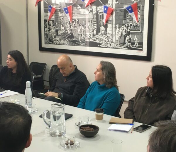 Empresa Portuaria de Valparaíso recibe capacitación sobre estudios de impacto patrimonial en Sitios de Patrimonio Mundial